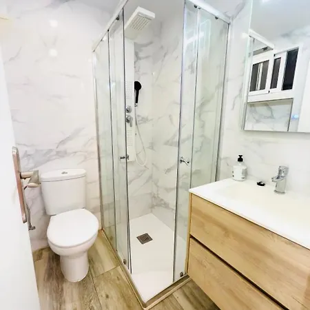 Acogedor Recien Mejorado Centro Playa Wifi Aire